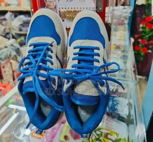 Sneaker / Sports Formal Men Shoes