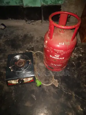 Gas Cylinder with Stove