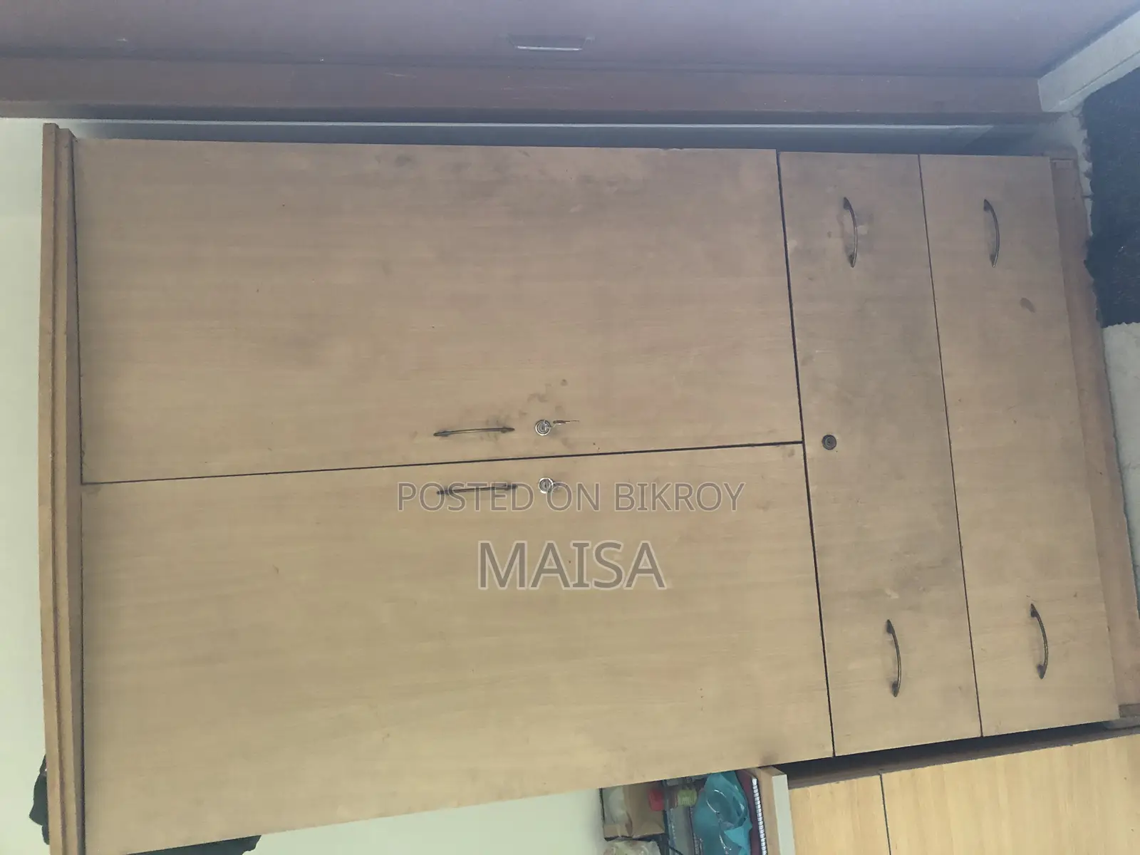 Otobi Wardrobe