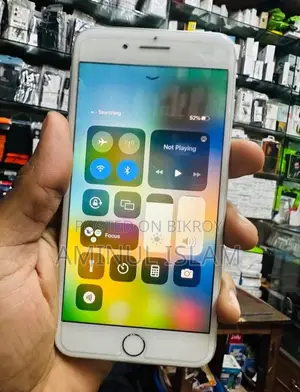 Apple iPhone 8 Plus (Used)
