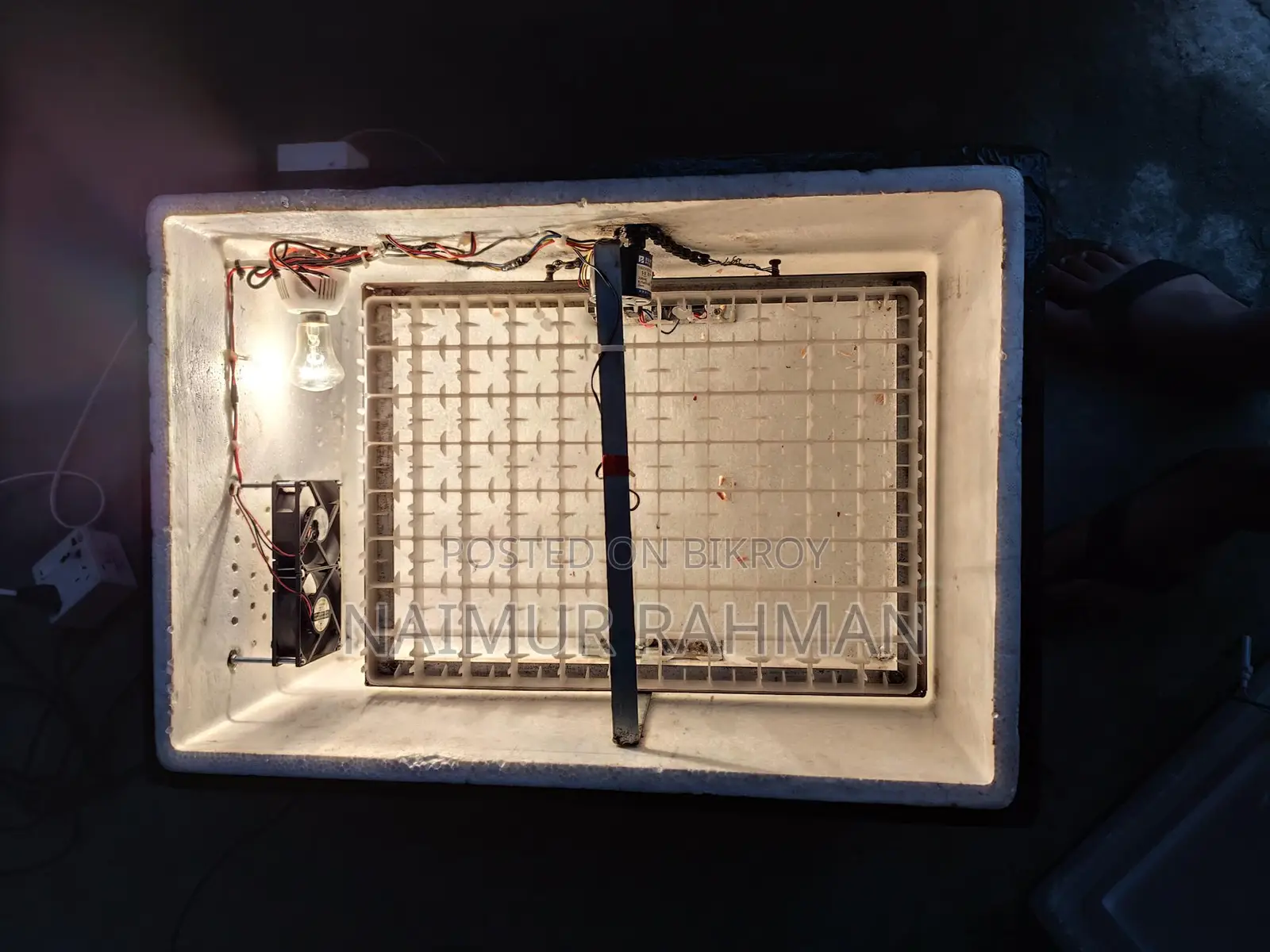 Automatic Incubator