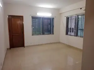 Wonderful 3 Bedroom Un Farnised Flat Rent At Gulshan North