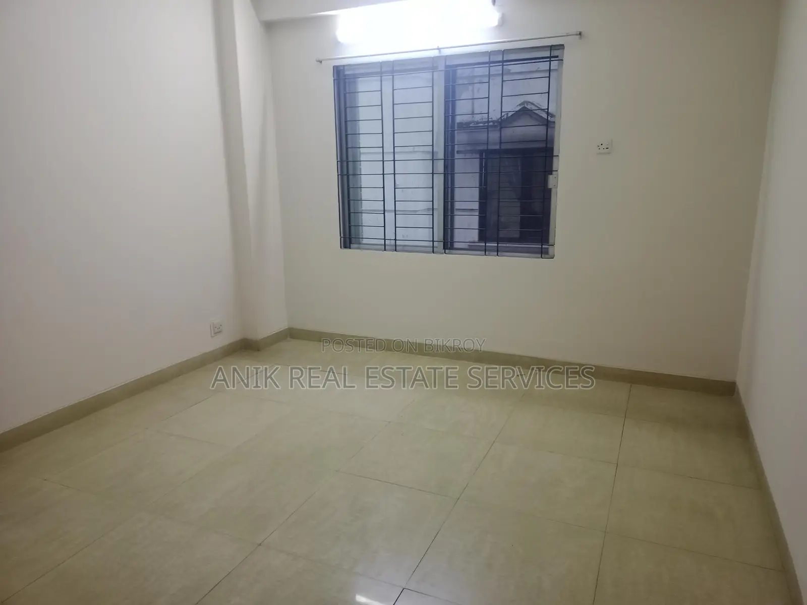 Wonderful 3 Bedroom Un Farnised Flat Rent At Gulshan North