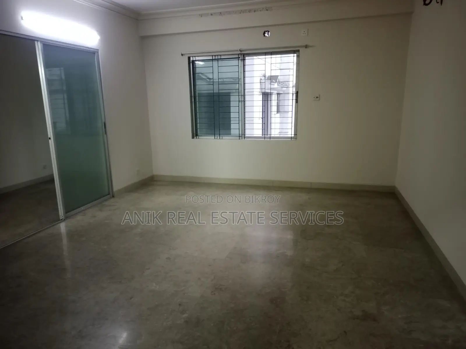 Wonderful 3 Bedroom Un Farnised Flat Rent At Gulshan North