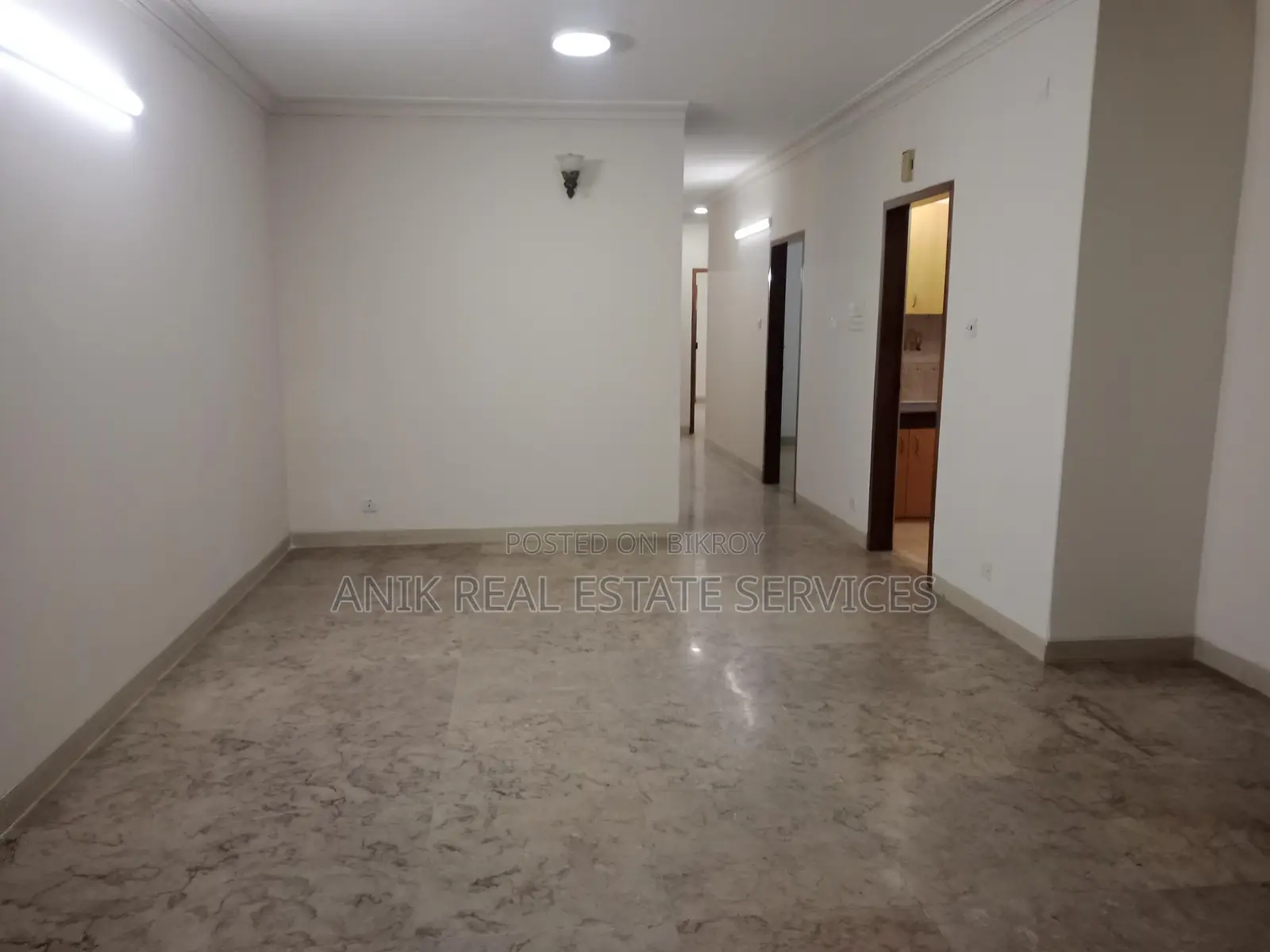 Wonderful 3 Bedroom Un Farnised Flat Rent At Gulshan North