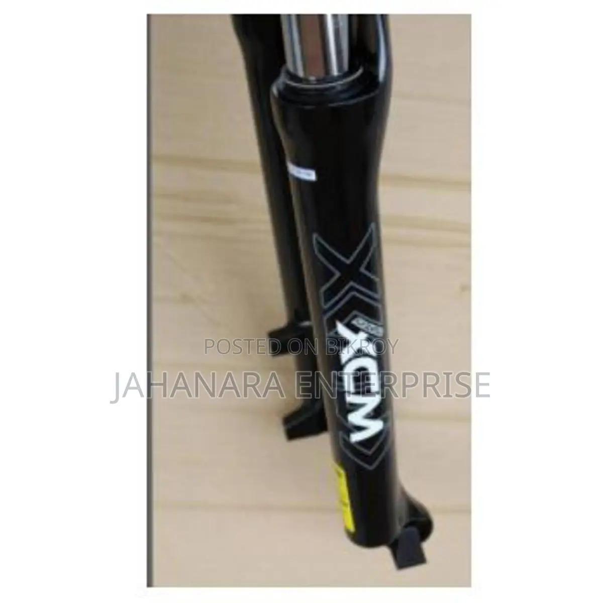 XCM SR Suntour 100mm Fork