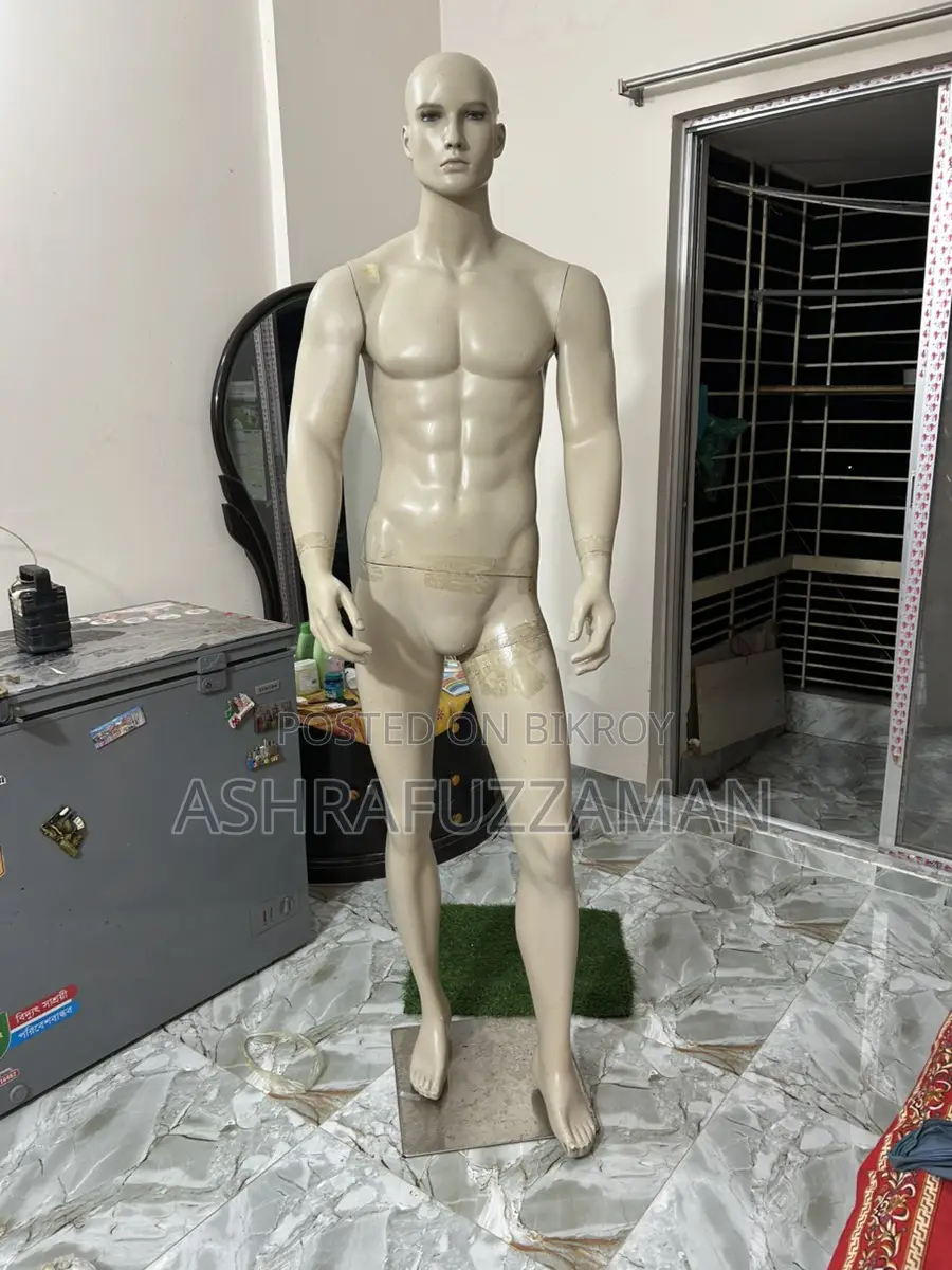 উন্নত মানের ফাইবার মেনিকুইন ছেলে ডল অসাধারণ