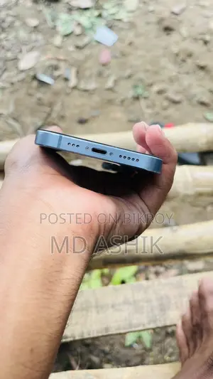 Apple iPhone 14 (Used)
