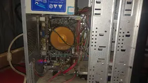 Desktop Computer Gigabyte GB-BACE-3000 8GB Intel Core i3 HDD 500GB