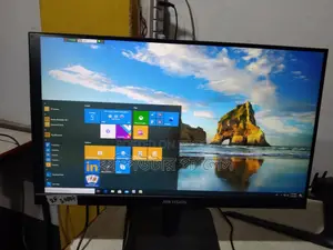 Borderless 22-inch IPS Monitor with minor scratch