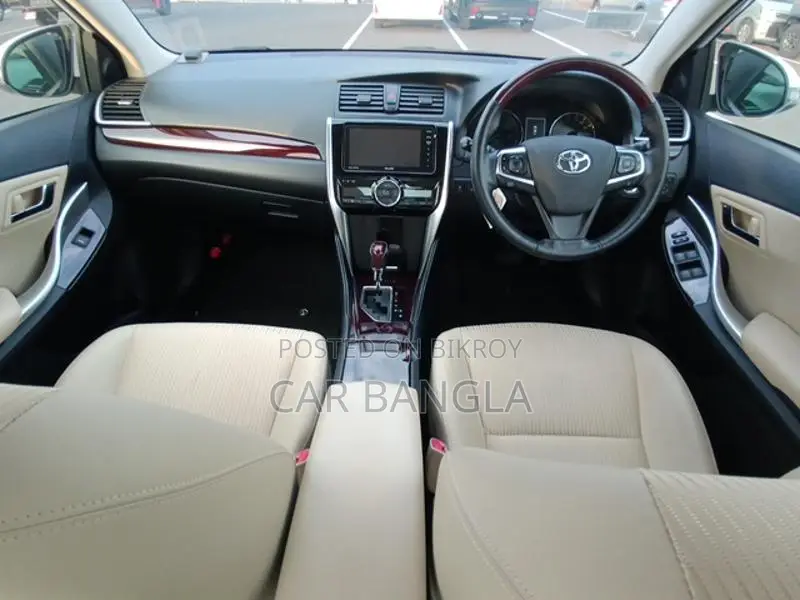 Toyota Premio F-EX READY SHOWROOM 2020