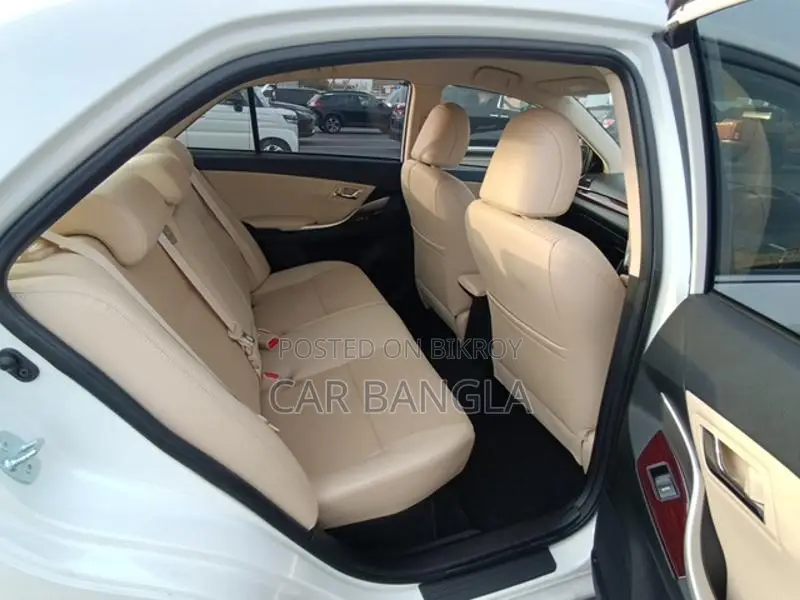 Toyota Premio F-EX READY SHOWROOM 2020