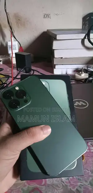 Apple iPhone 13 Pro (Used)