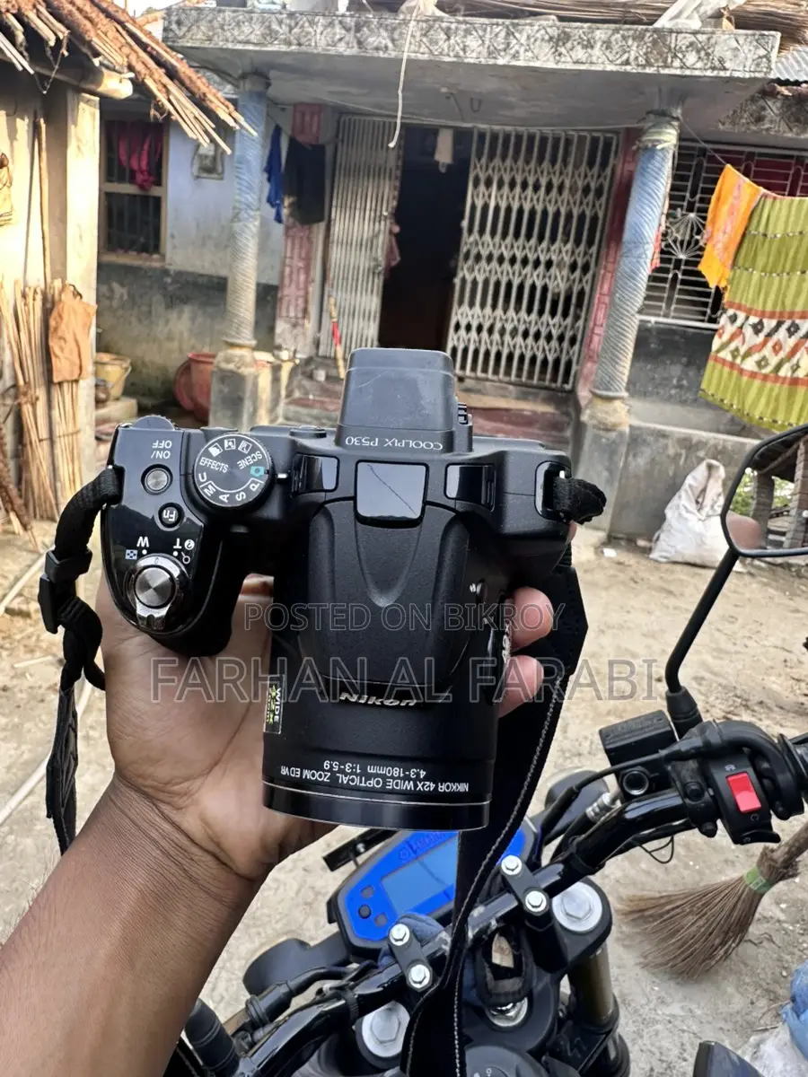 Nikon Coolpix P530