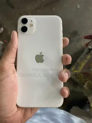 Apple iPhone 11 (Used)