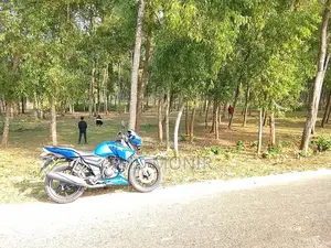 TVS Apache RTR . 2017