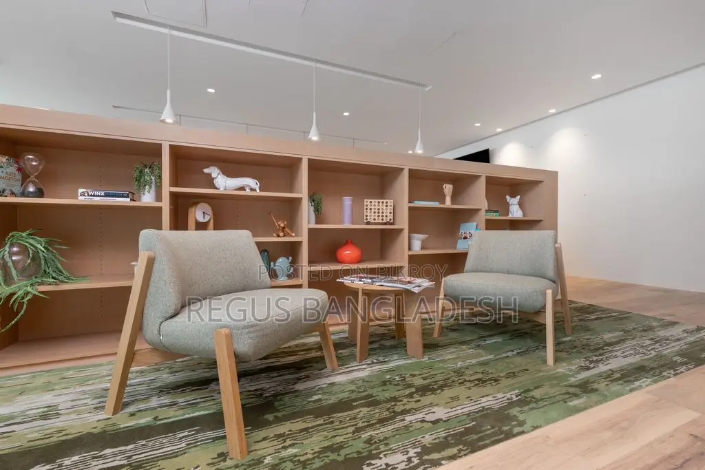 Serviced Office with Meeting Rooms