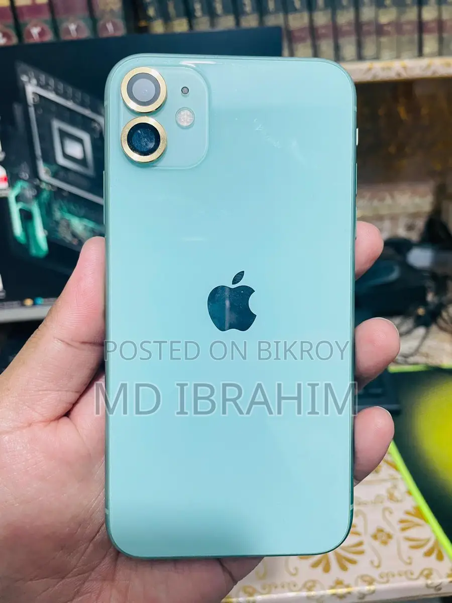 Apple iPhone 11 (Used)