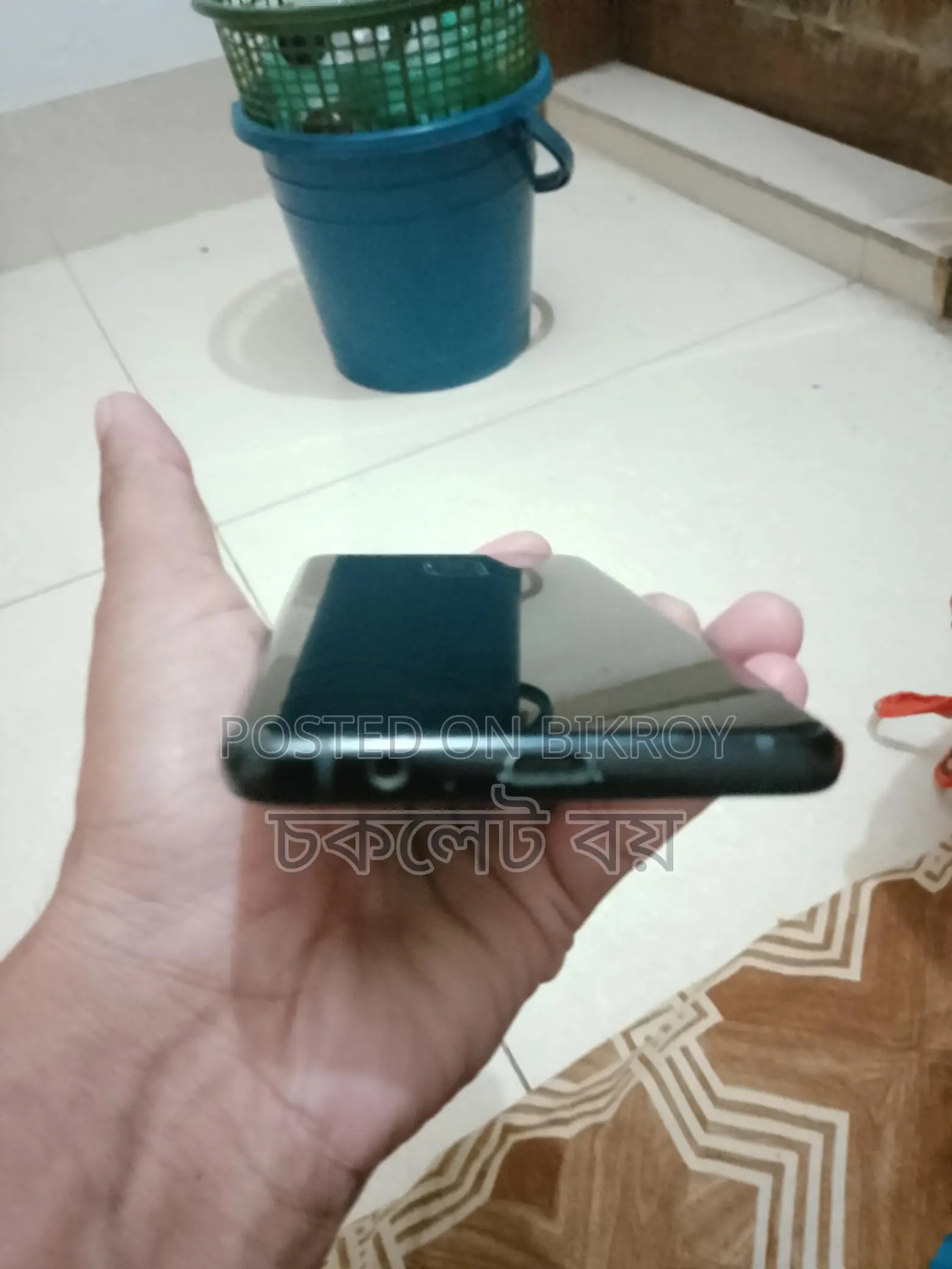 Samsung Galaxy A8+ (Used)