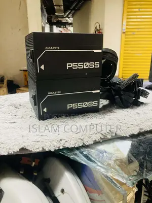GIGABYTE P550SS 80PLUS SILVER Gaming Power Supply