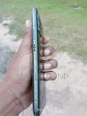 Realme 8 (Used)