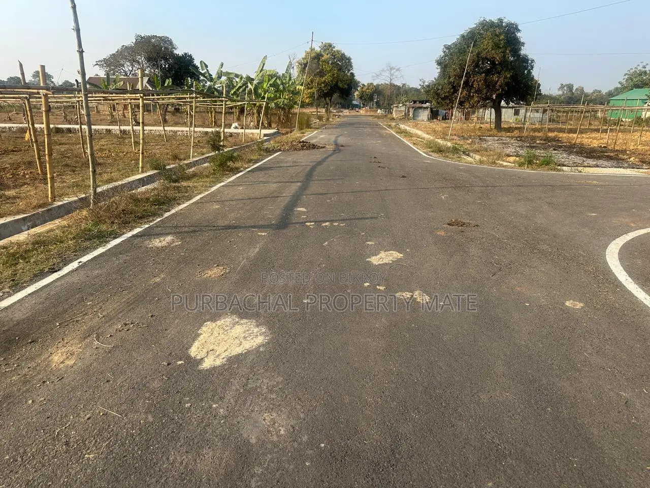 পূর্বাচল (Purbachal) সেক্টর ২৮ এ সর্বনিম্ন দামে দক্ষিনমূখী প্লট বিক্রয়।