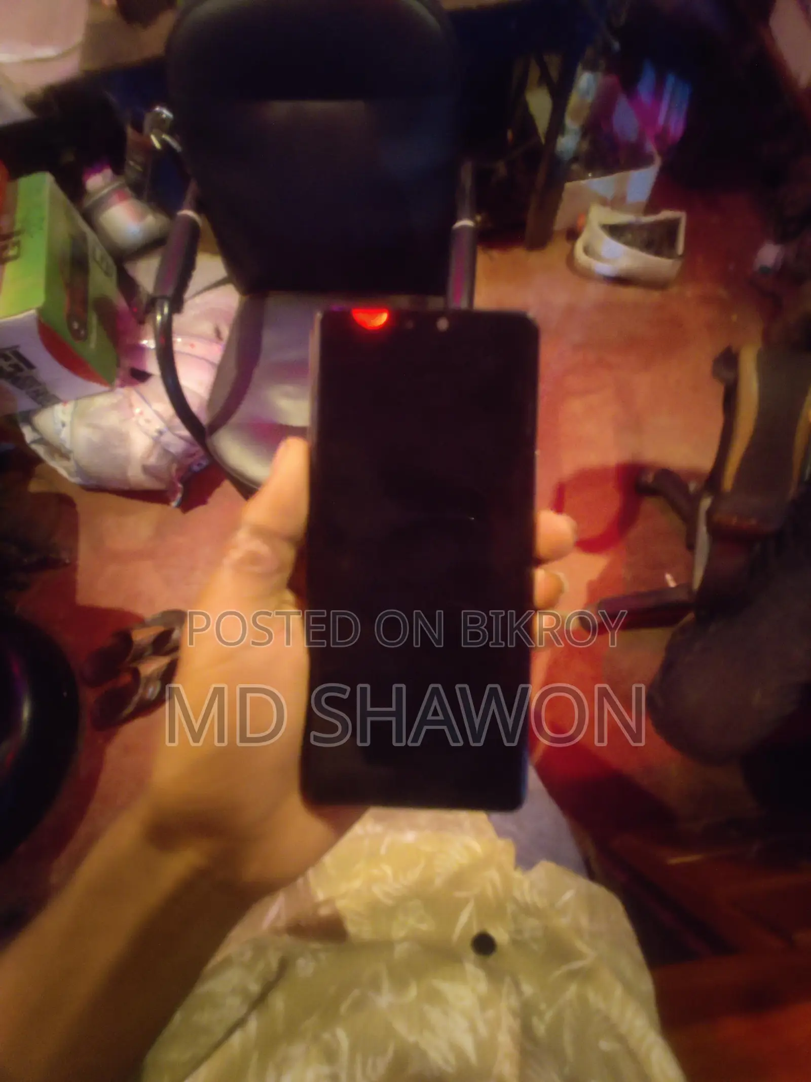 Vivo V23 5G display broken (Used)
