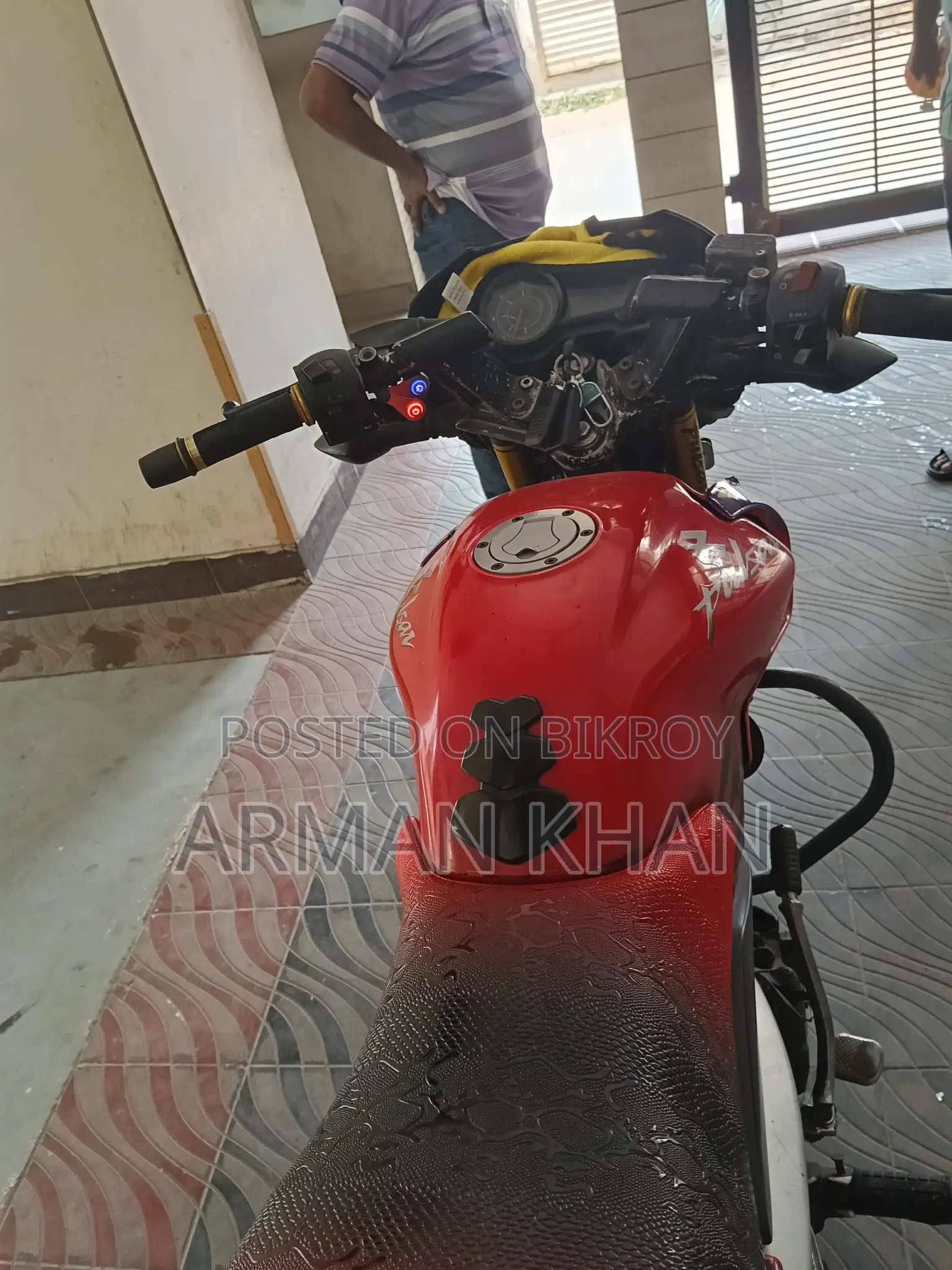 Bajaj Pulsar 135 . 2010