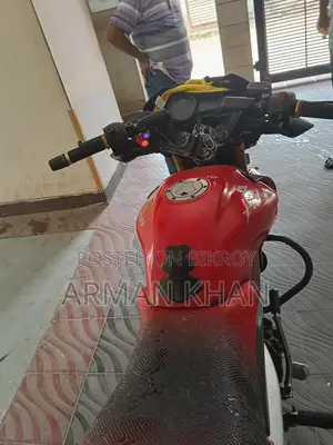 Bajaj Pulsar 135 . 2010