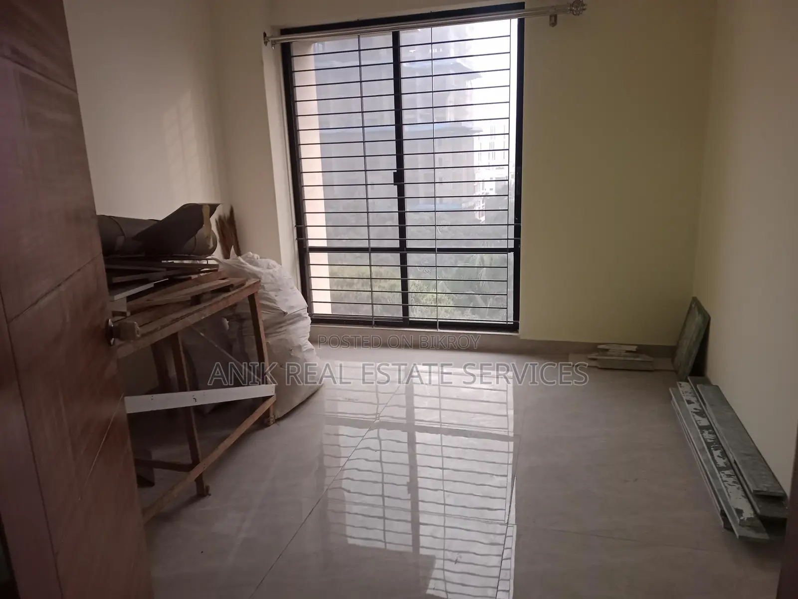 Good Quality 4 Bedroom Un Farnised Flat Rent At Gulshan 2