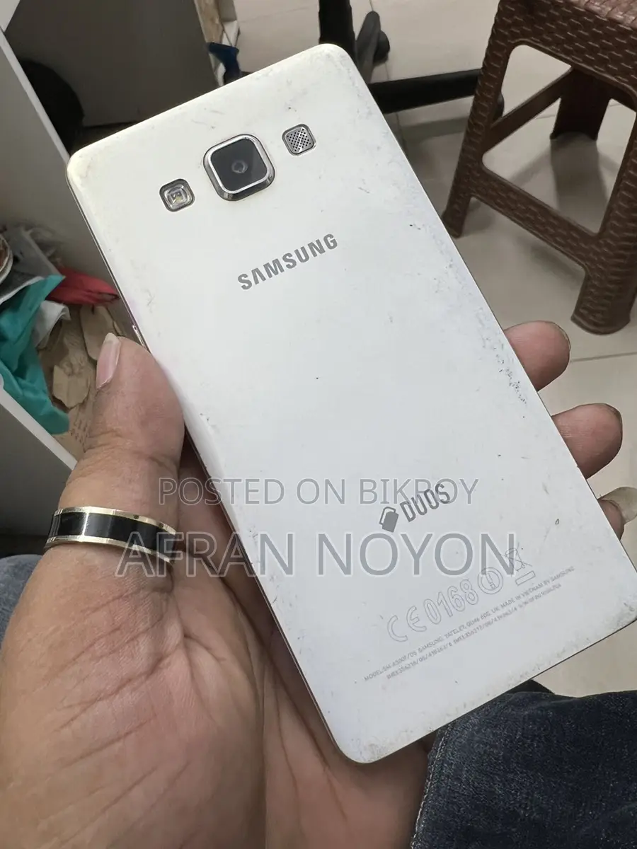 Samsung Galaxy A5 (Used)