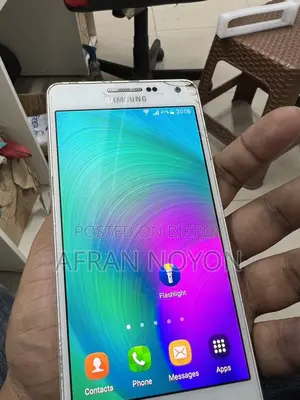 Samsung Galaxy A5 (Used)