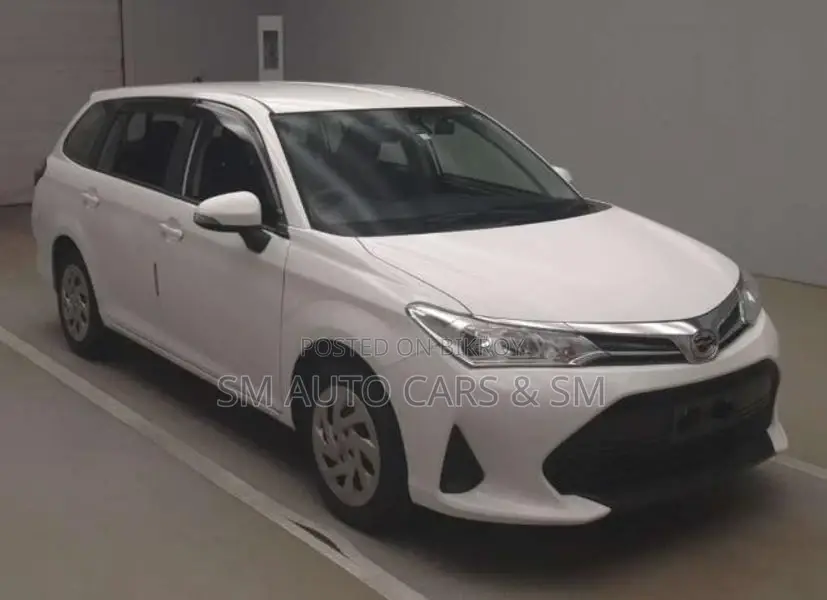Toyota Fielder Non Hybrid EX White 2020
