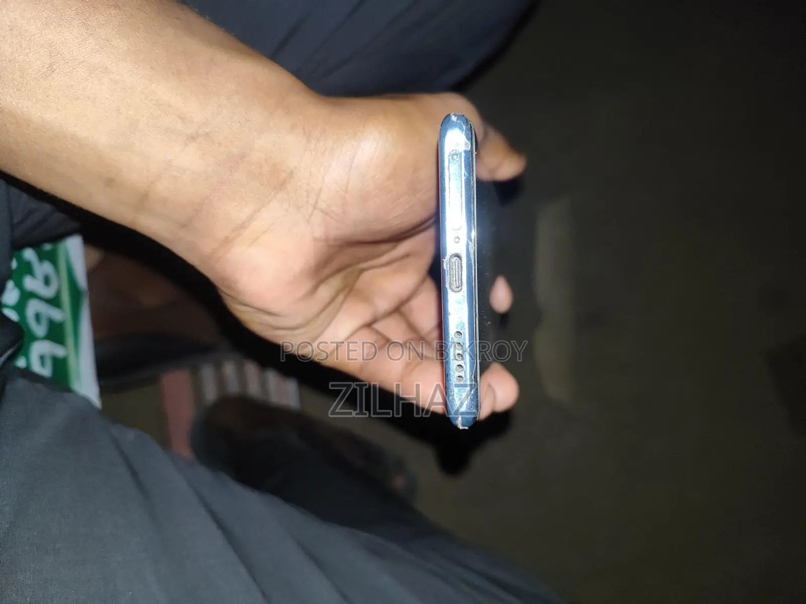 Vivo V29e (Used)