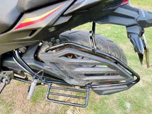 Honda Hornet 2.0 2025