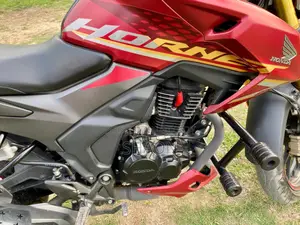 Honda Hornet 2.0 2025