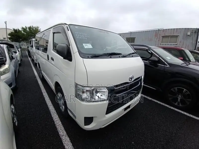 Toyota Hiace GL 2020