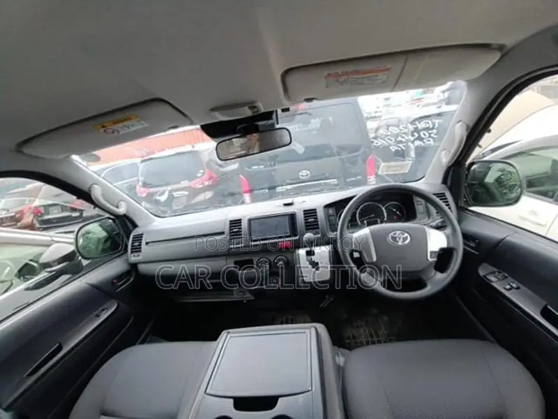 Toyota Hiace GL 2020