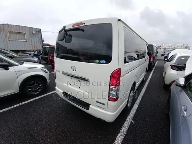 Toyota Hiace GL 2020
