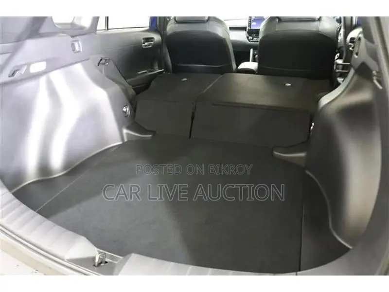 Toyota Corolla Cross Hybrid Z package 2021