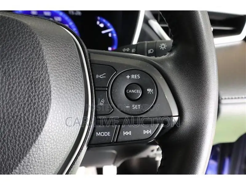 Toyota Corolla Cross Hybrid Z package 2021