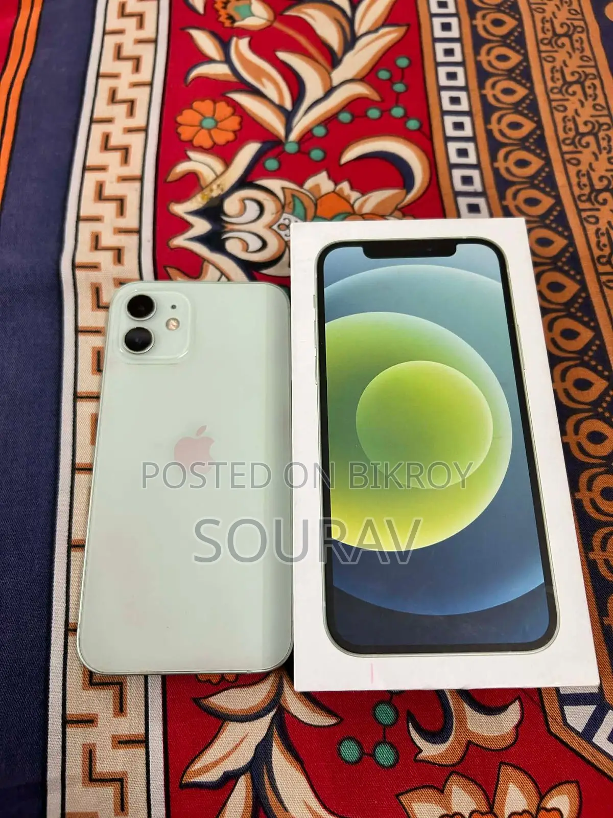 Apple iPhone 12 (Used)