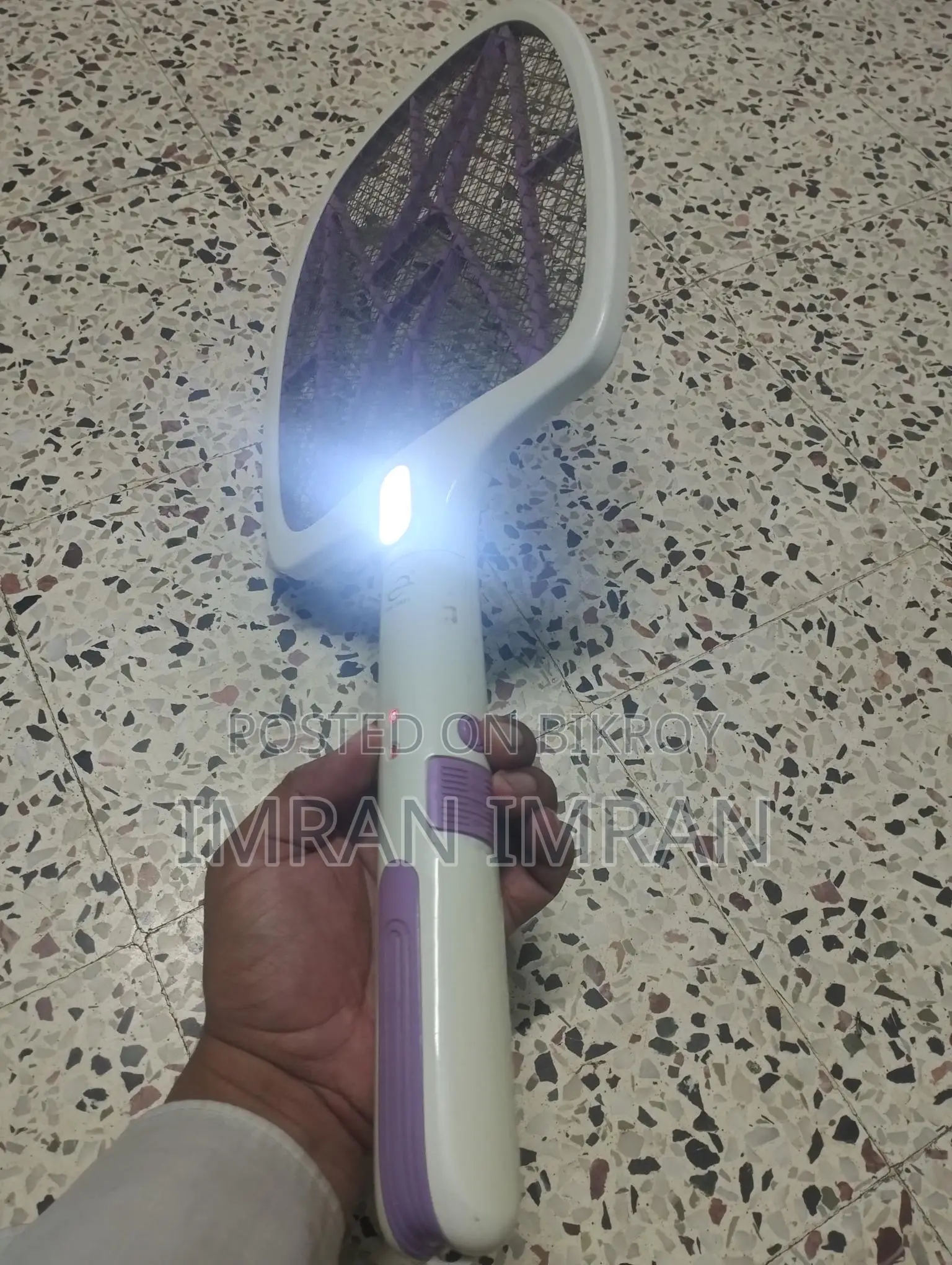 মশা মারার ব্যাট
