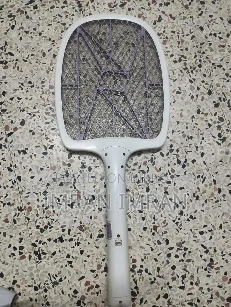 মশা মারার ব্যাট