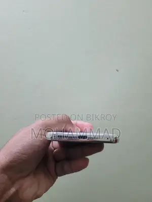Samsung Galaxy S22 (8/256) (Used)