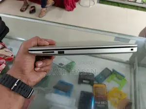 বিক্রয়ের জন্য ডেল ল্যাপটপ