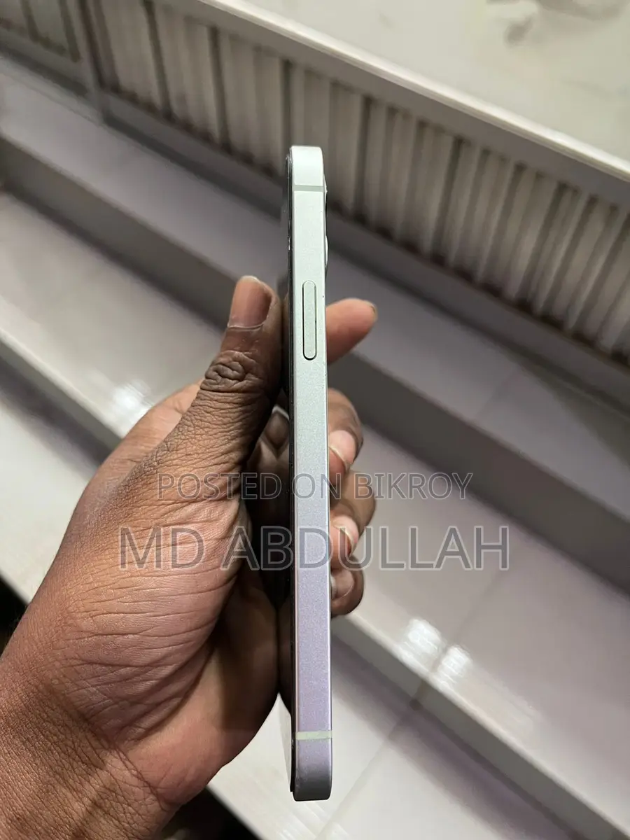 Apple iPhone 12 128GB USA (Used)