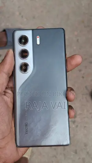 Tecno Camon 40 Pro . (Used)