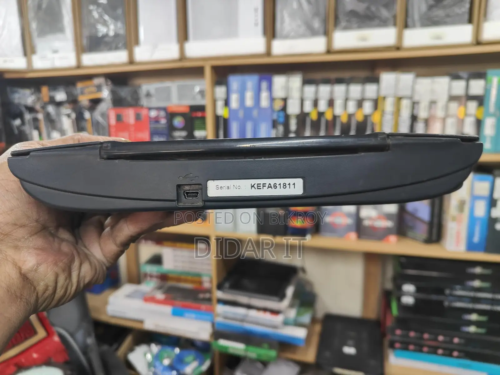 একদম ফ্রেশ কন্ডিশনের Canon LiDE 110 স্ক্যানার বিক্রি হবে!