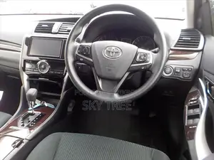 Toyota Premio fl Pack 2020